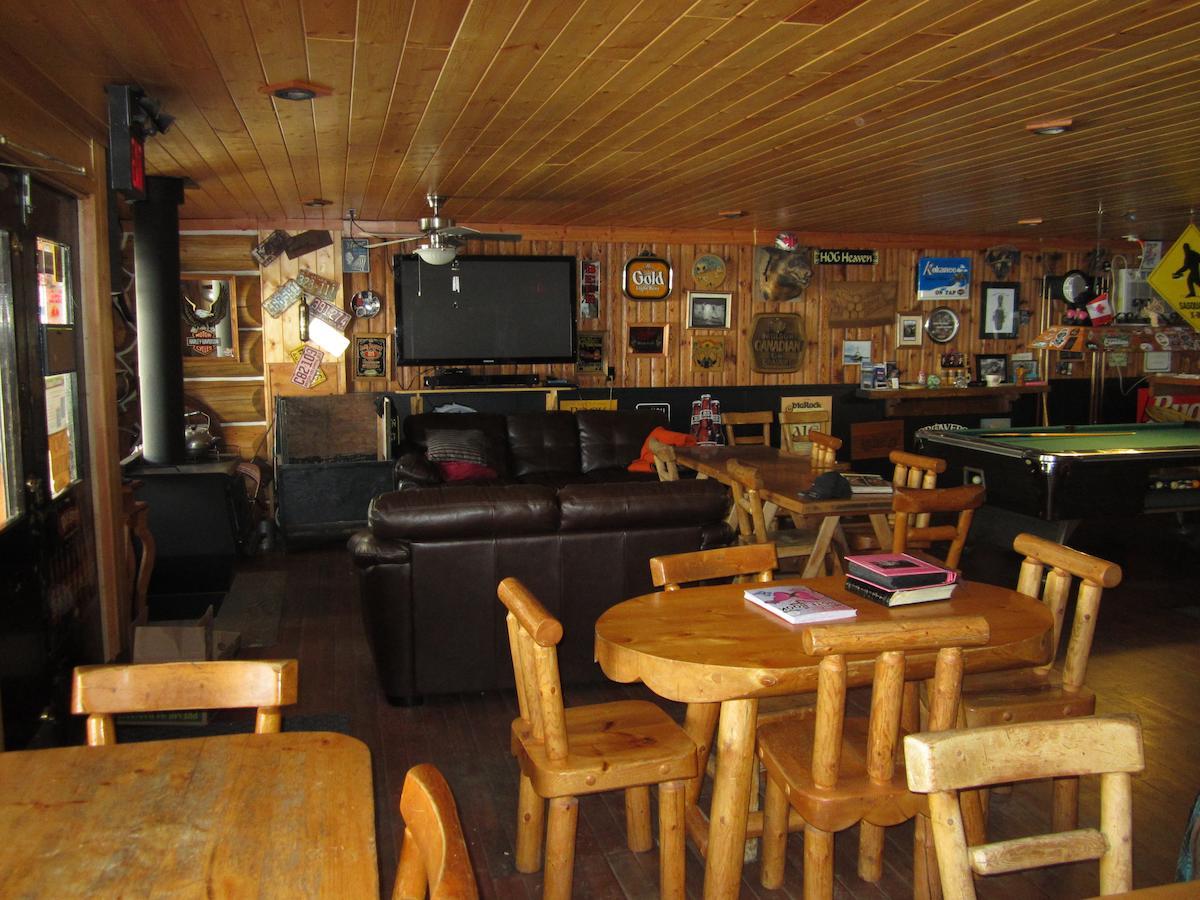 Log Inn&Pub Avola Eksteriør billede